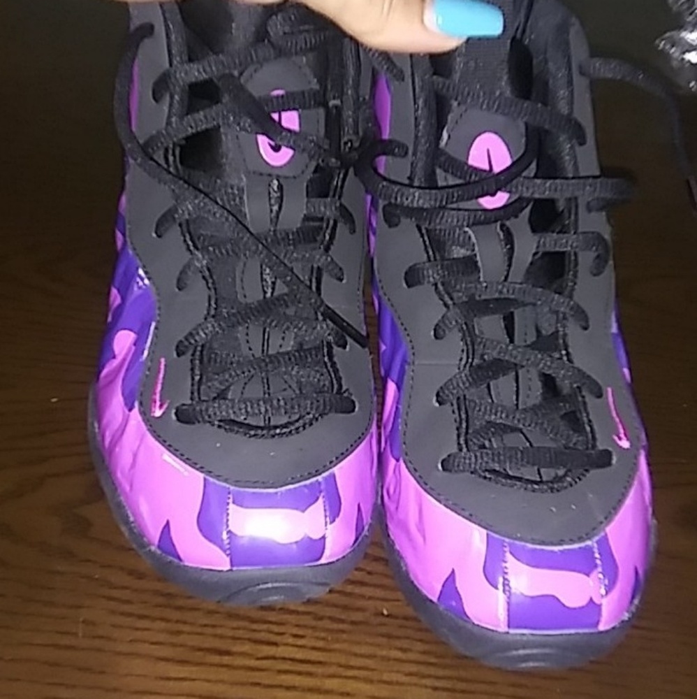 Foamposites Purple & Pink Fatigue Sneaker